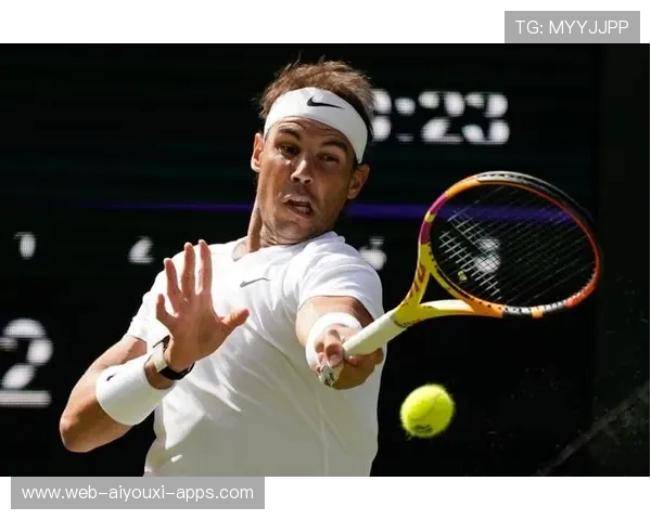 纳达尔三盘轻松胜出，状态回归震撼赛场