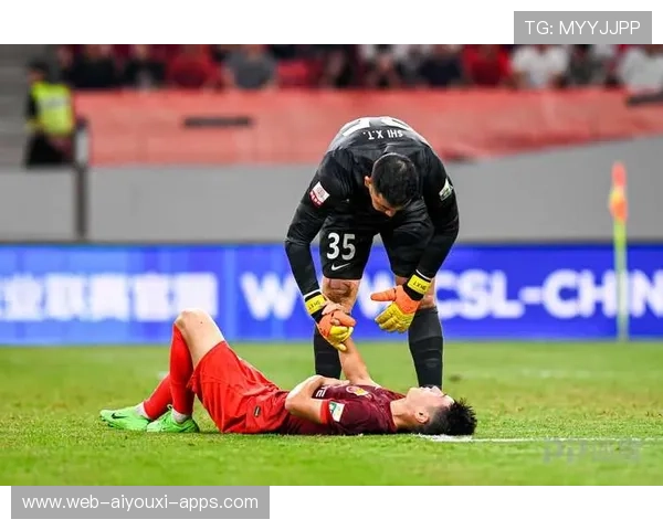 武磊回应积分变动称全队将力拼填补分差