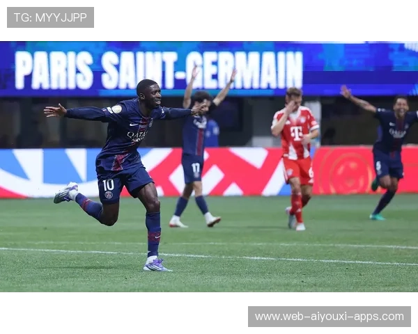 登贝莱边路内切劲射破门,巴黎圣日耳曼火力全开 登贝莱边路内切劲射破门,巴黎圣日耳曼火力全开